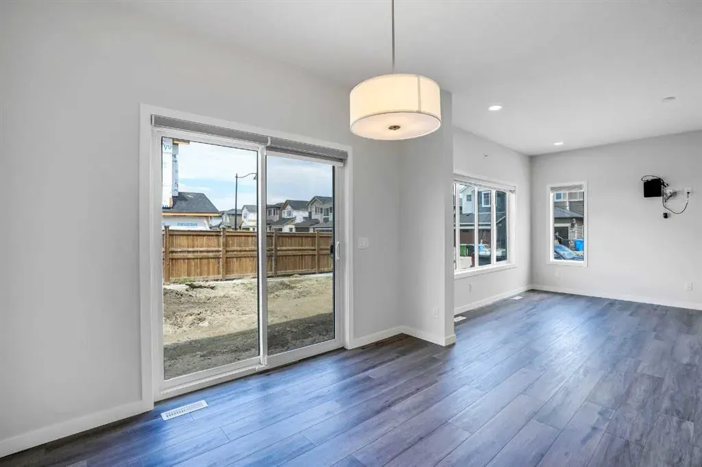 6 Homestead Circle NE