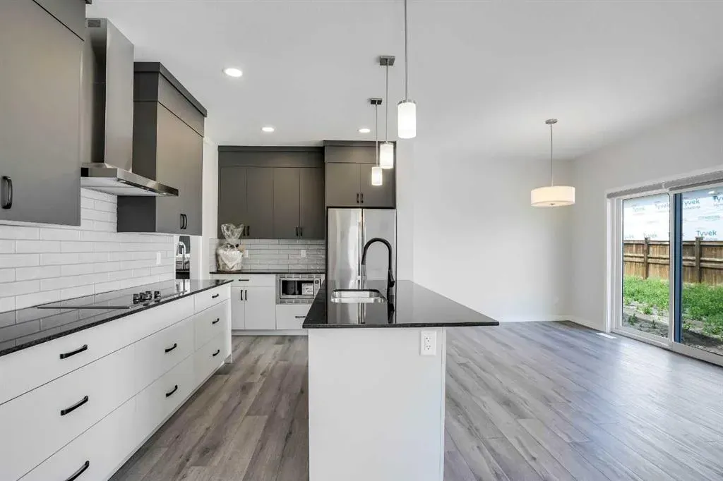 6 Homestead Circle NE
