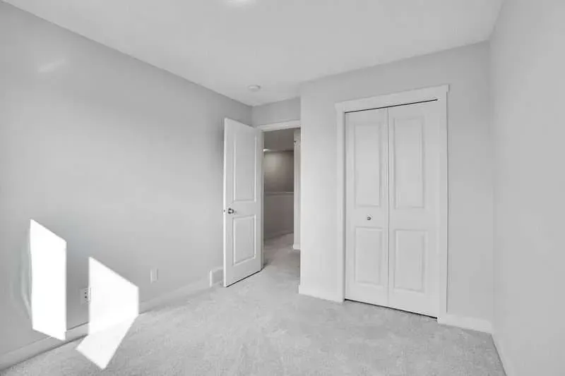 143 HIGHVIEW Gate SE