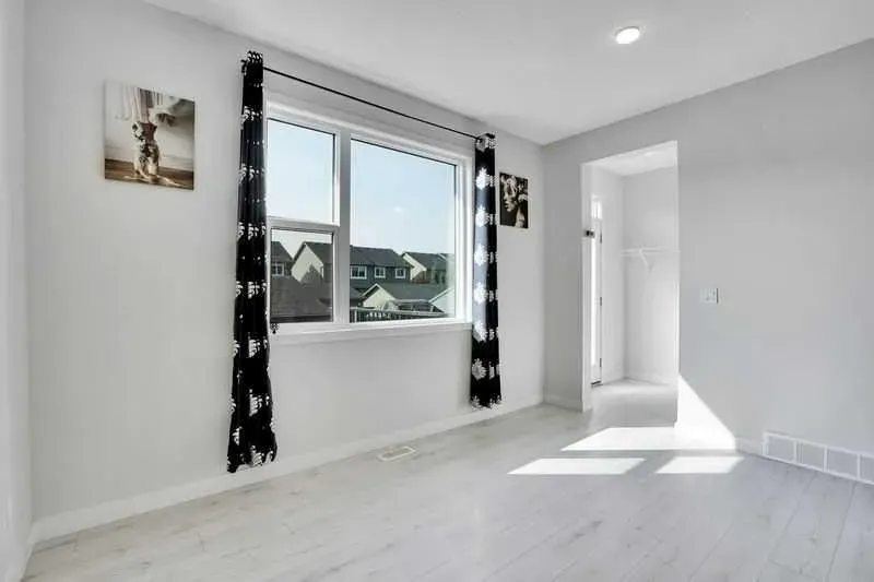 143 HIGHVIEW Gate SE