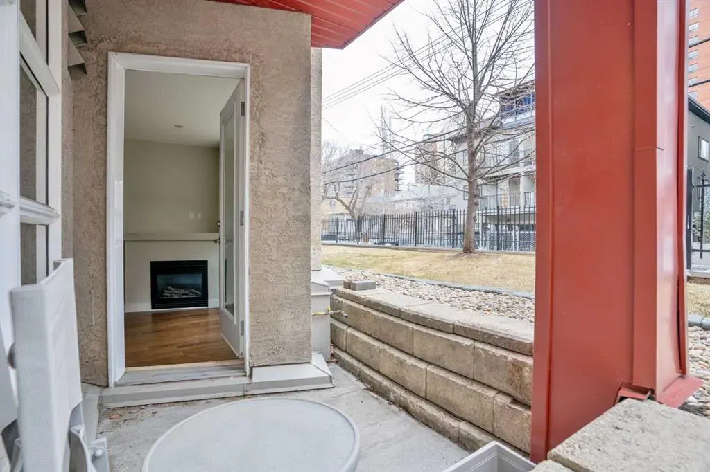 315 24 Avenue SW, #111