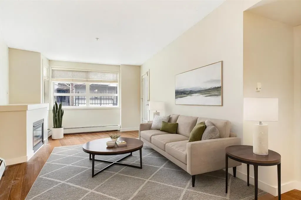 315 24 Avenue SW, #111