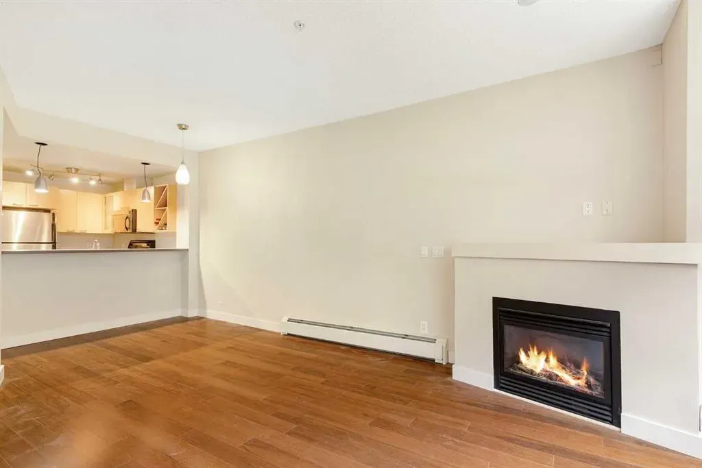 315 24 Avenue SW, #111