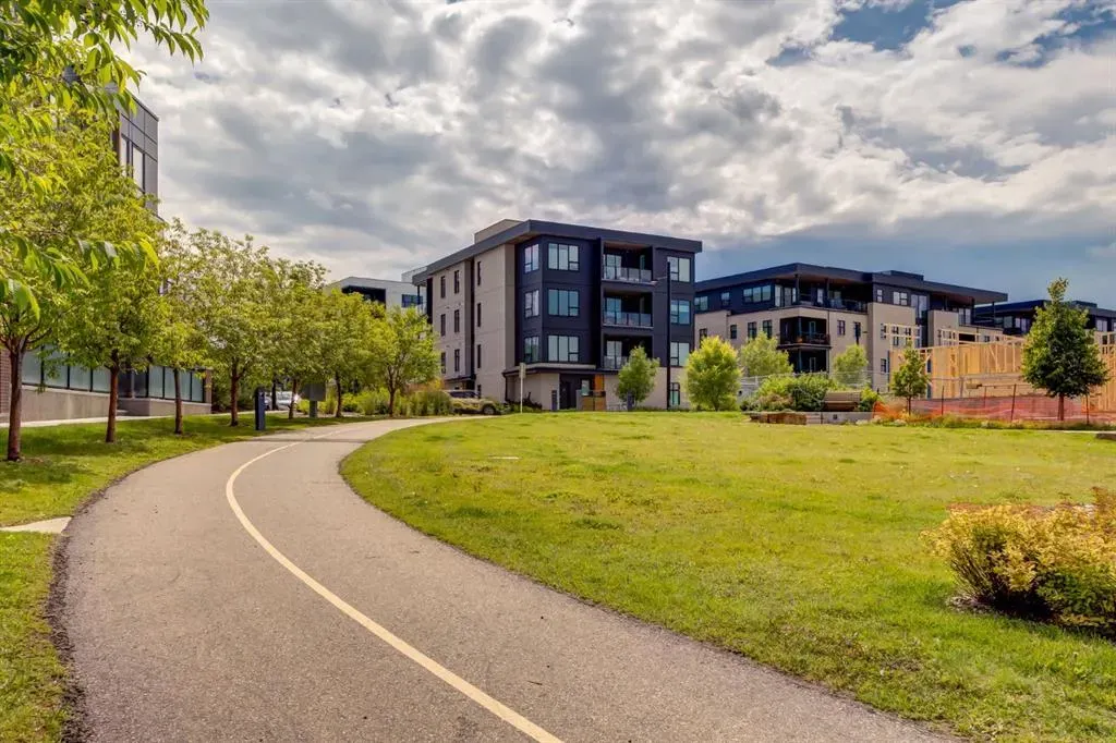 4270 Norford Avenue NW, #2111
