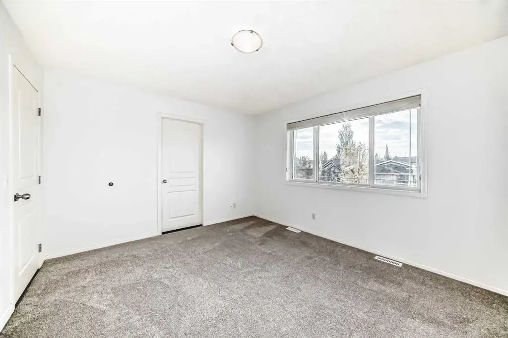 112 Sagewood Grove SW
