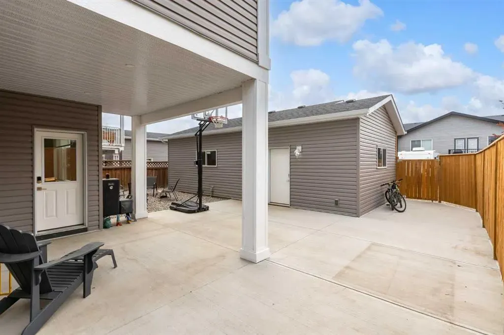 1945 High Country Drive NW