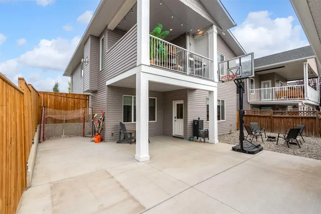 1945 High Country Drive NW