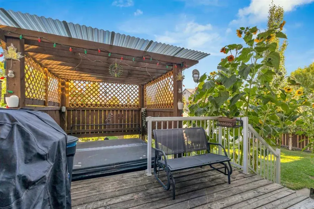 317 Jenner Crescent
