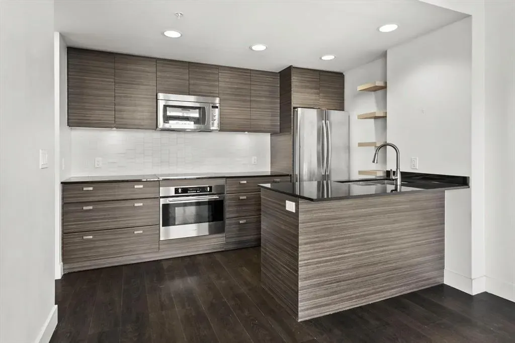 1500 7 Street SW, #701