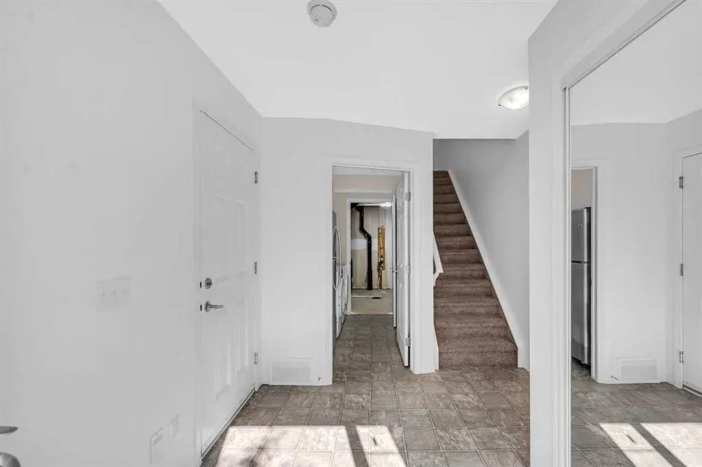 304 Windstone Gardens SW