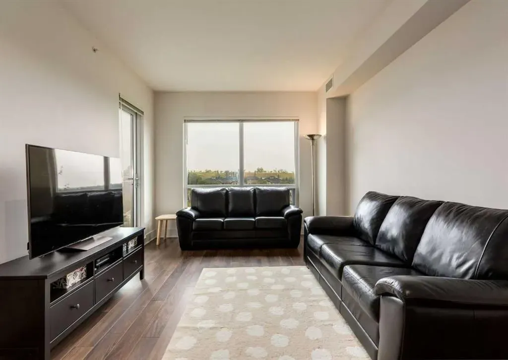 46 9 Street NE, #615