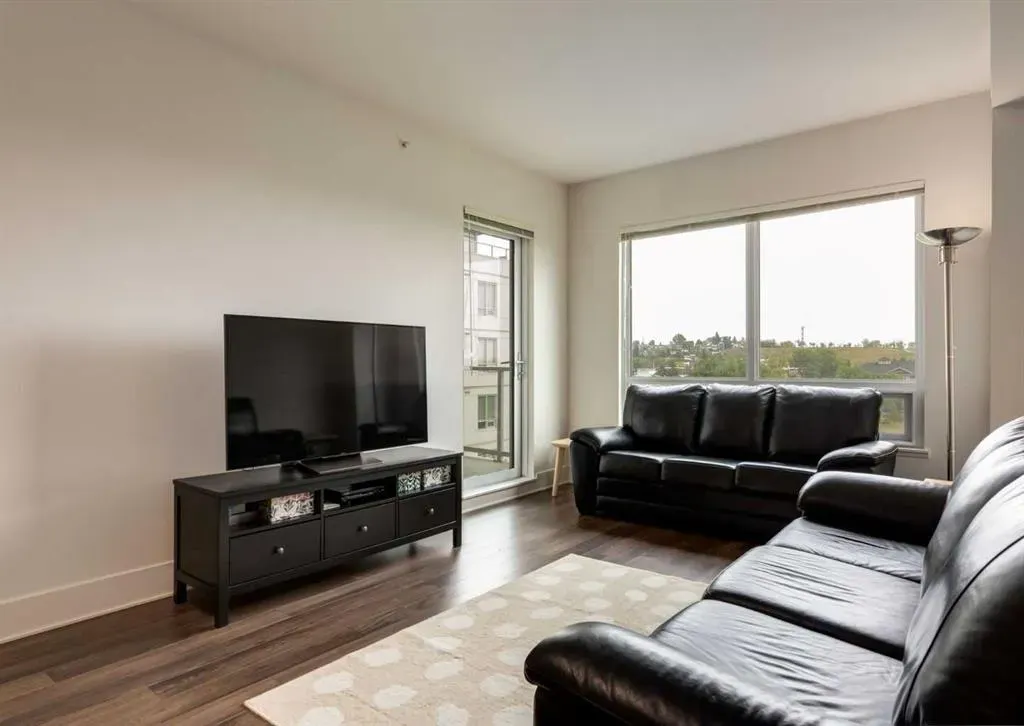 46 9 Street NE, #615