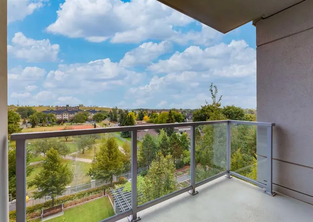 46 9 Street NE, #615