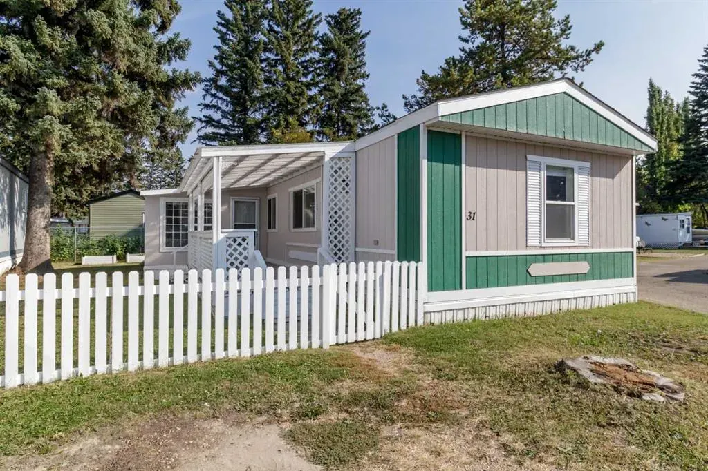 4851 46 Street, #31