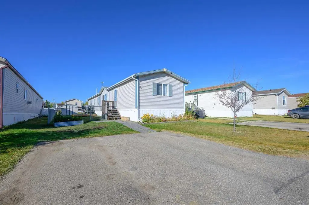 126 Clark Crescent