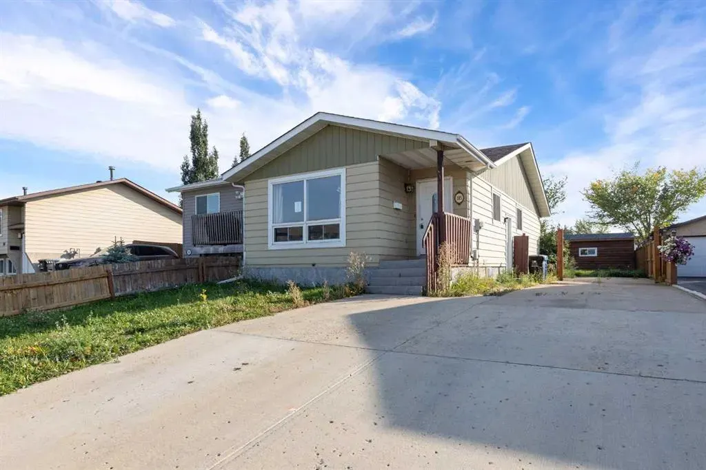 185 Cochrane Crescent