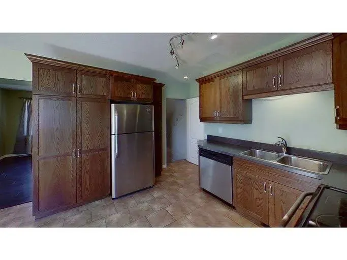 114 Hardisty Avenue, #65