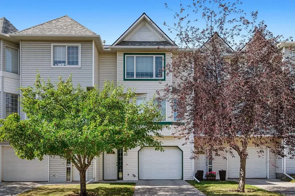 93 Patina Rise SW