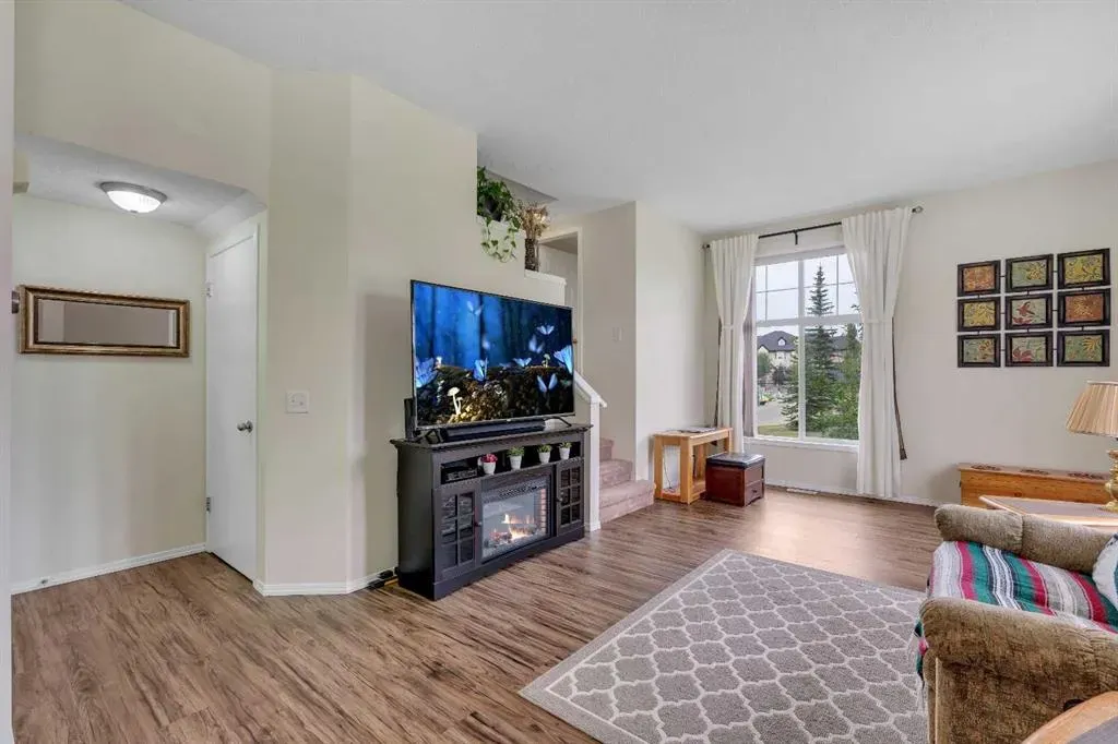 117 Mckenzie Towne Gate SE