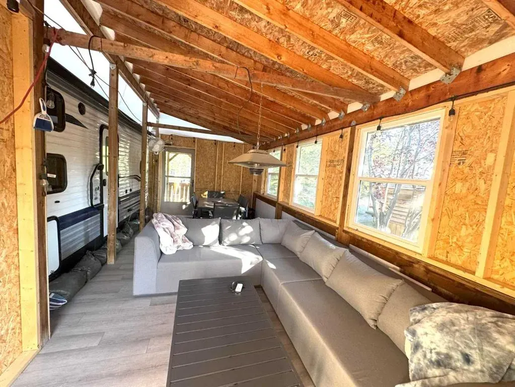 200 4 Avenue SW, #82