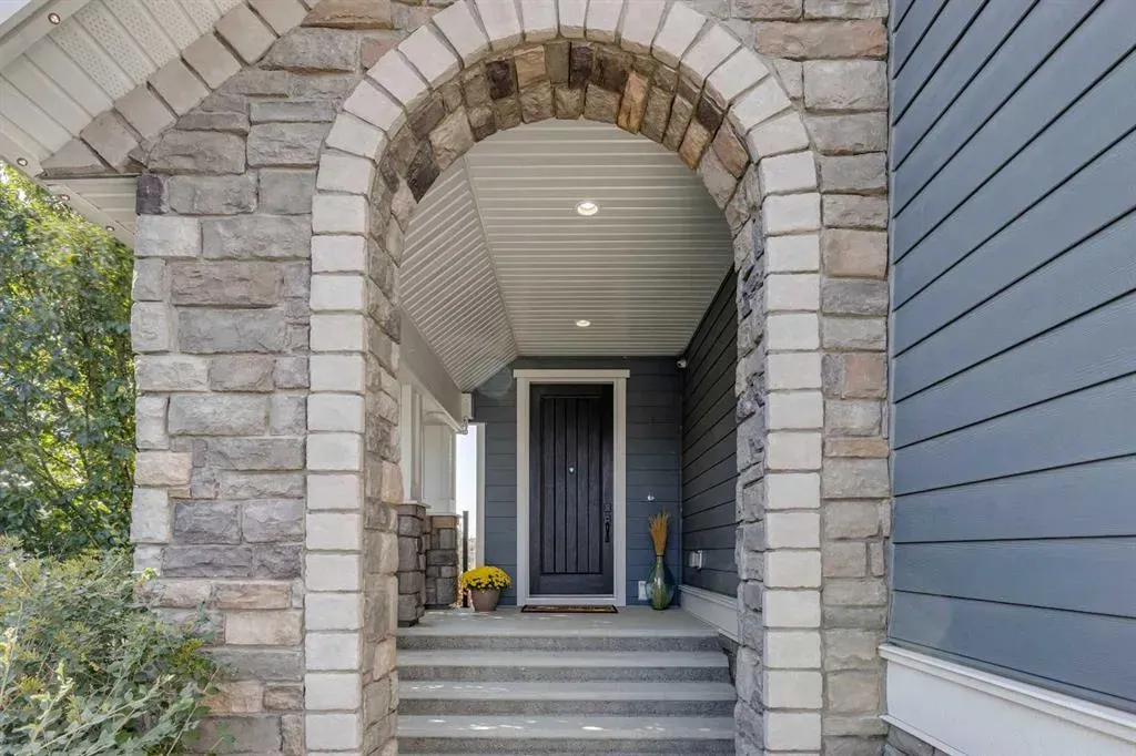 161 Kingsmere Cove SE