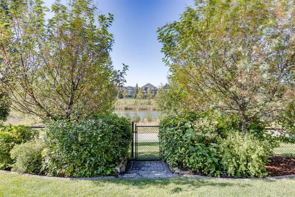 161 Kingsmere Cove SE