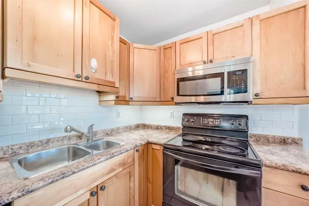 4512 75 Street NW, #301