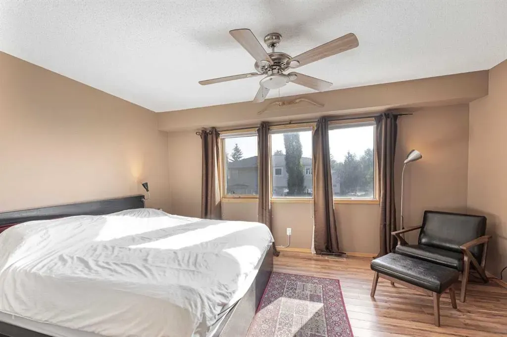 651 Killarney Glen Court SW