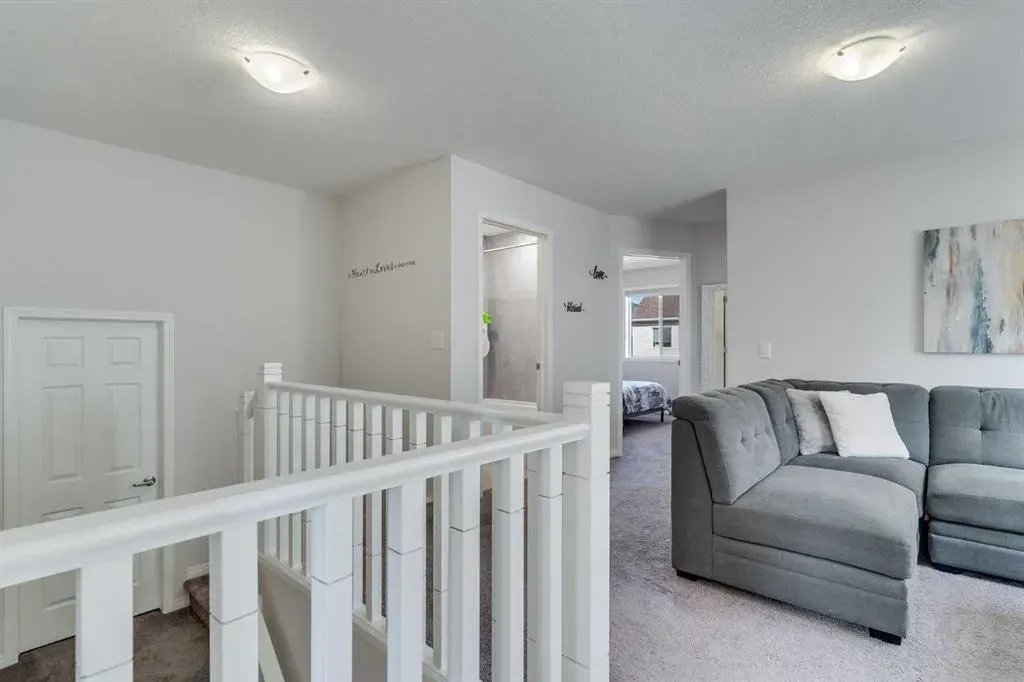 418 Windrow Common SW