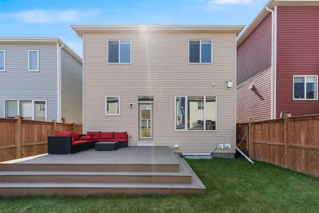 418 Windrow Common SW
