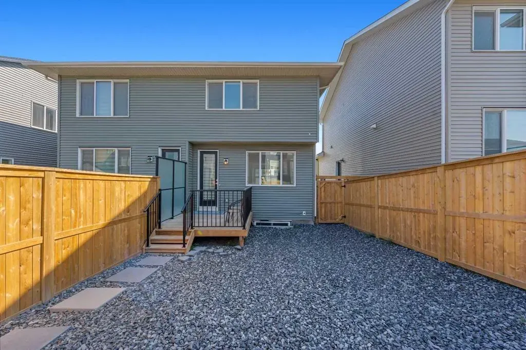 21 Edith Gate NW