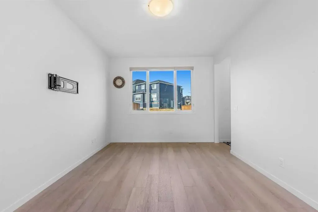 21 Edith Gate NW
