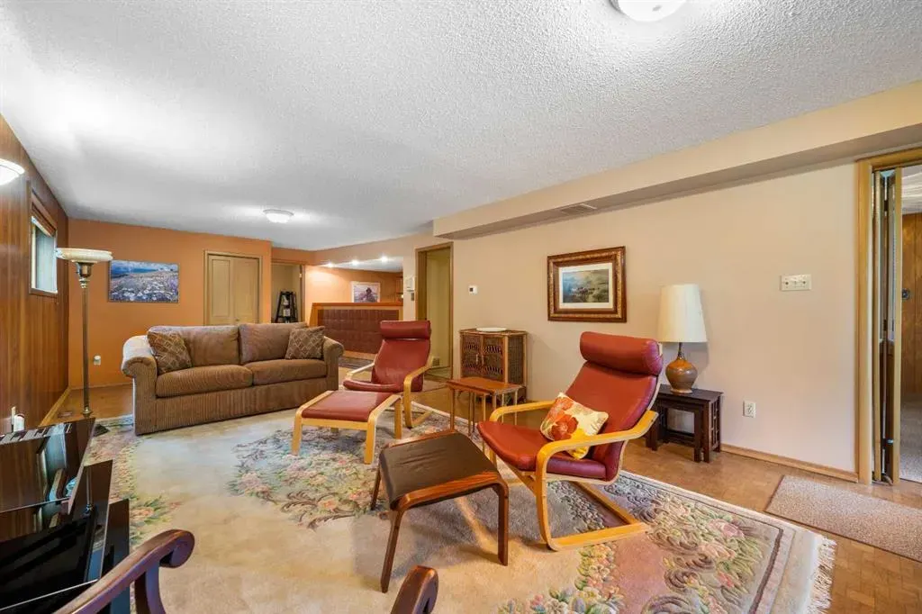 10 Varsville Place NW