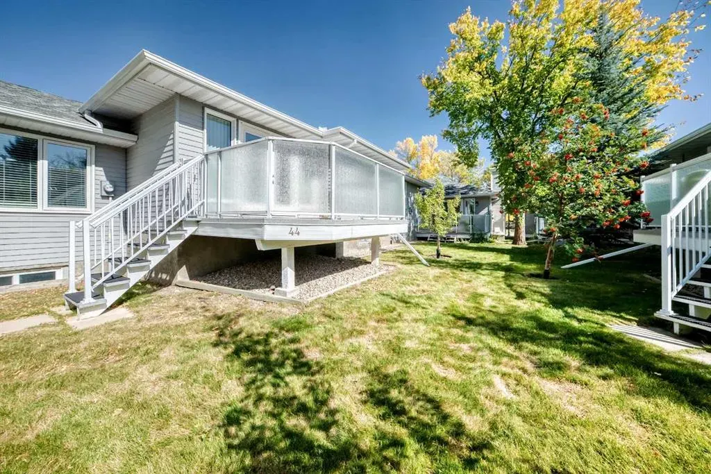 44 Hawkside Park NW