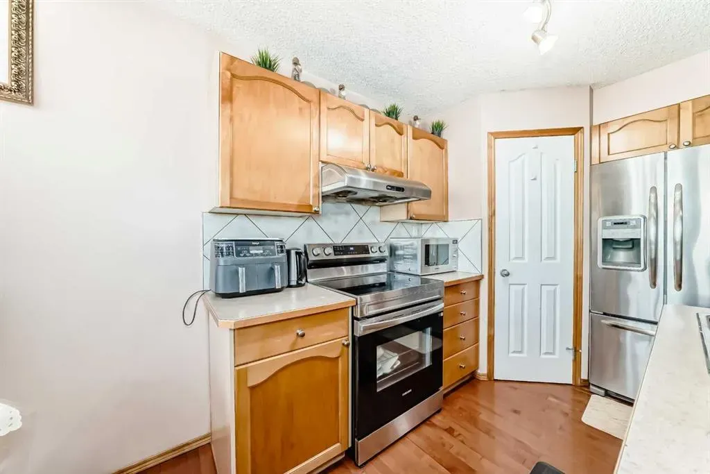 16062 Everstone Road SW
