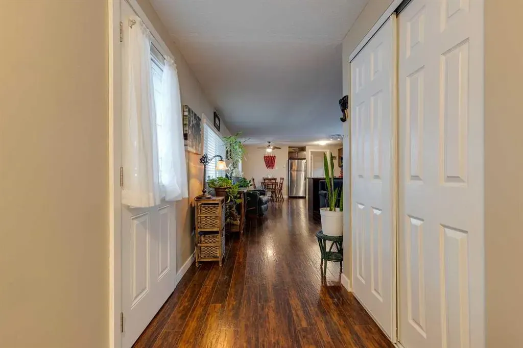 99 Arbour Lake Road NW, #106