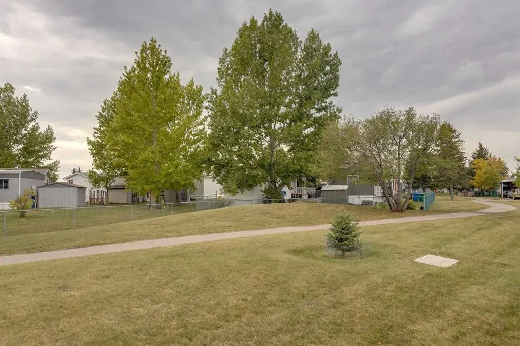 99 Arbour Lake Road NW, #106