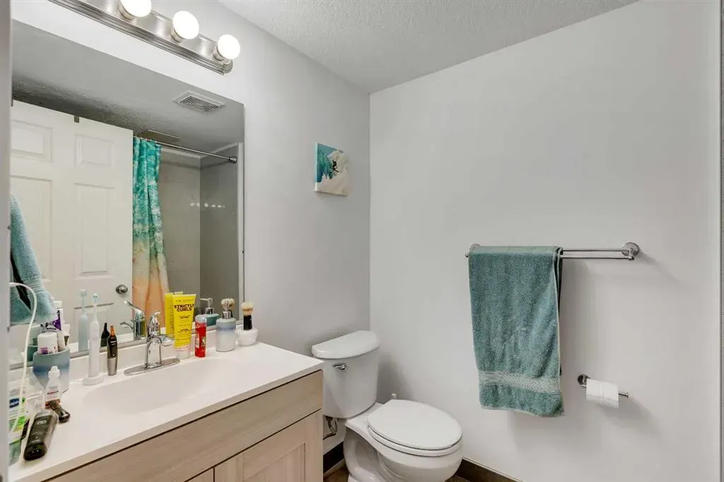 1724 26 Avenue SW, #302