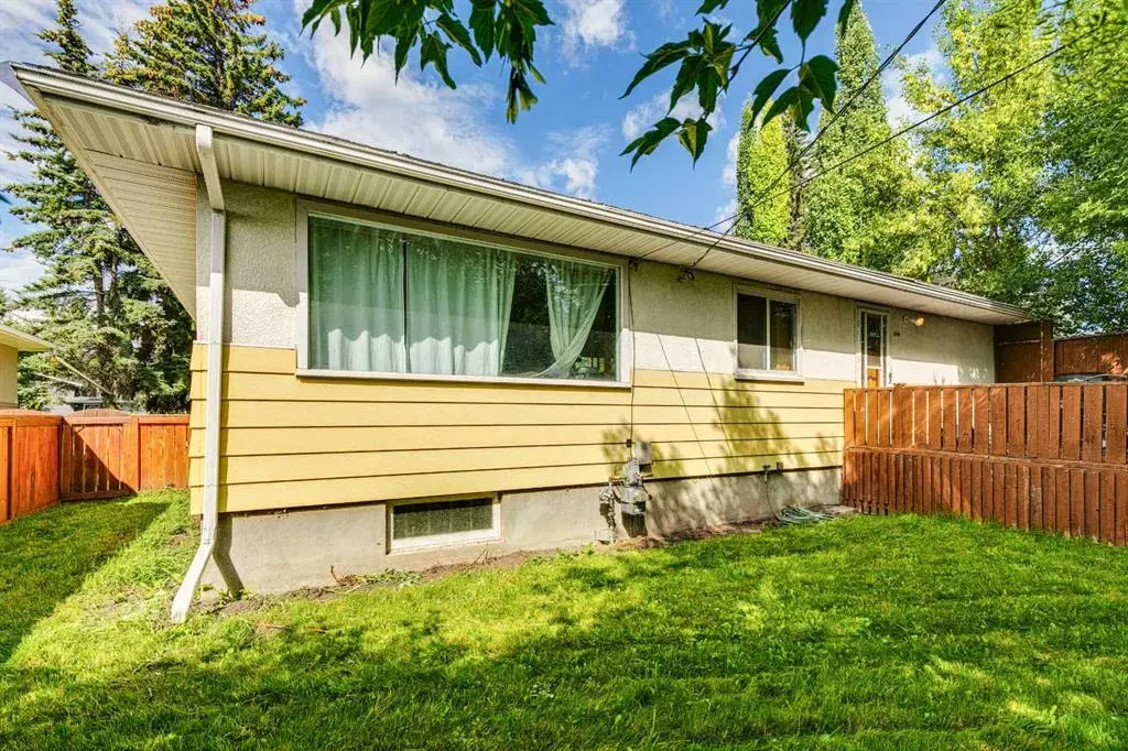 146 Wedgewood Drive SW