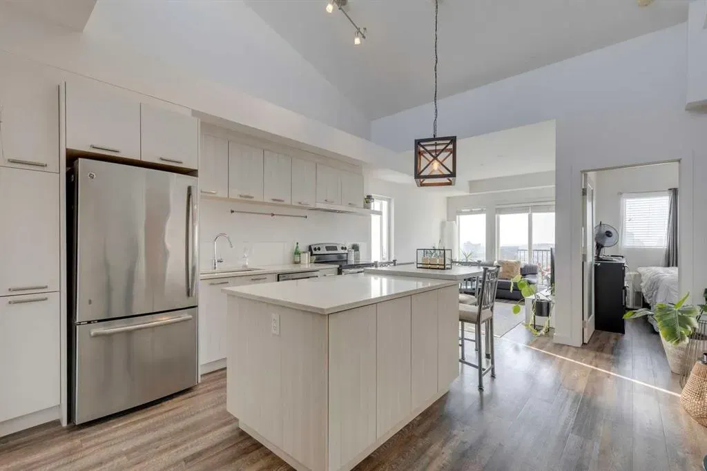 730 5 Street NE, #406