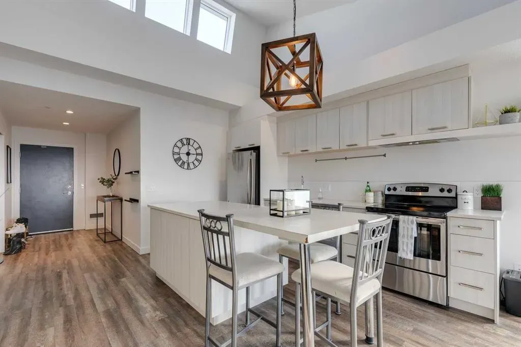 730 5 Street NE, #406