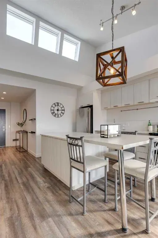 730 5 Street NE, #406