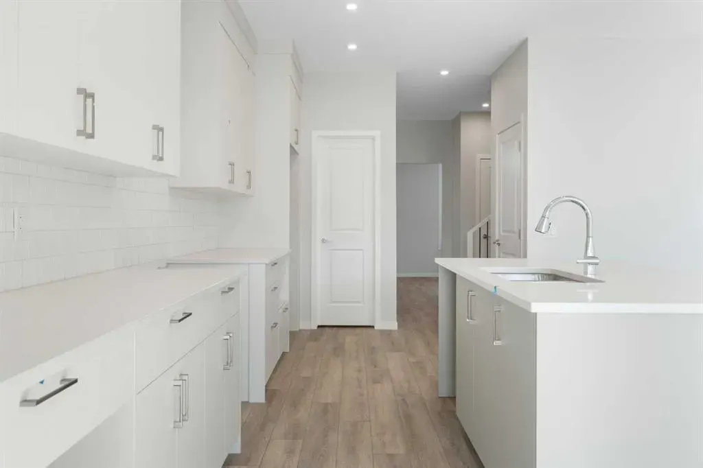 34 Herron Common NE
