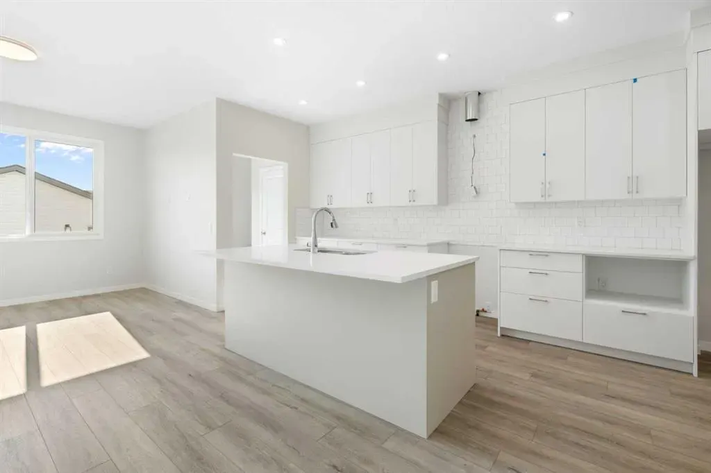 34 Herron Common NE