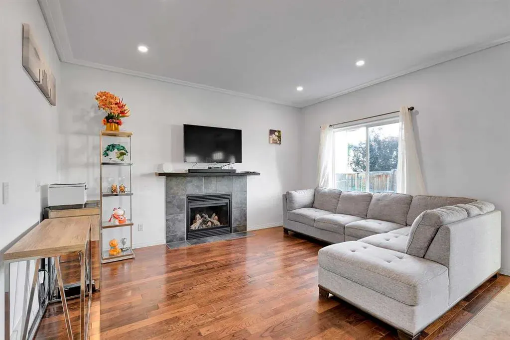 175 Evansmeade Common NW