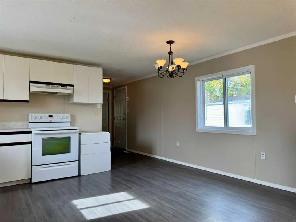 9824 104 Avenue, #6