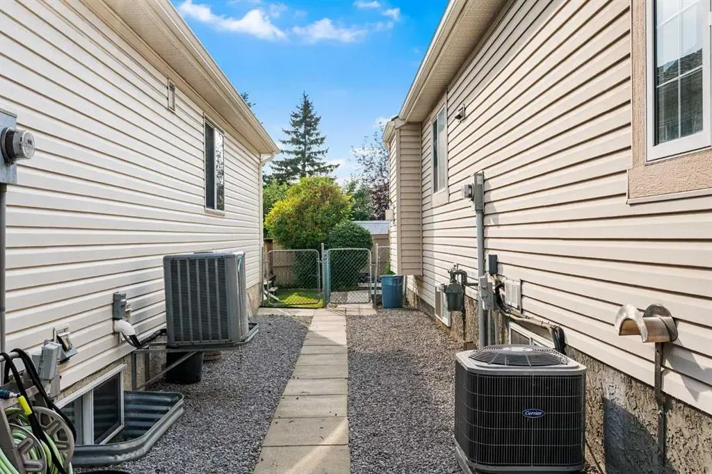 88 Chaparral Villas SE