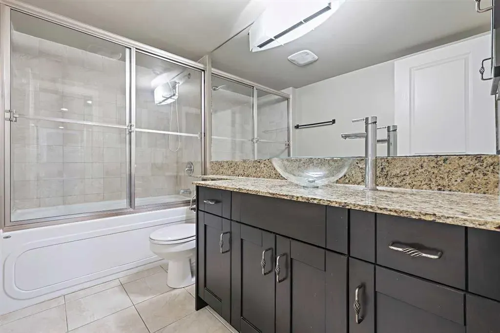 733 14 Avenue SW, #302