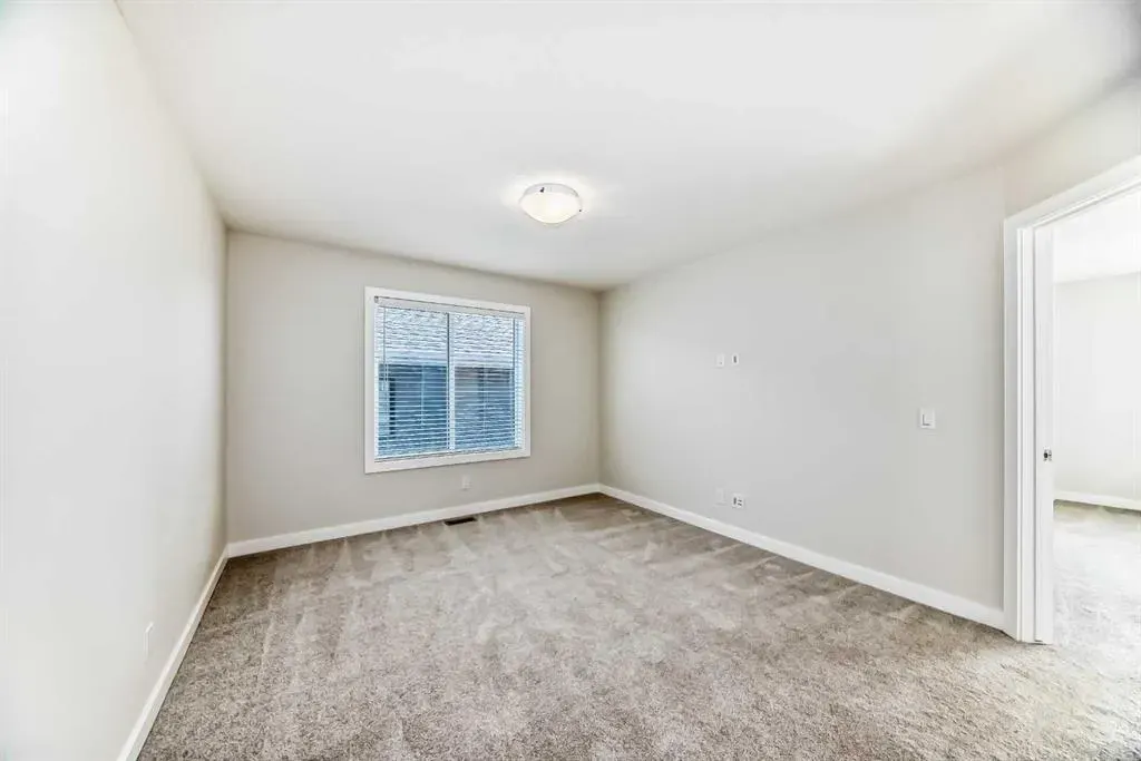 105 Creekside Way SW