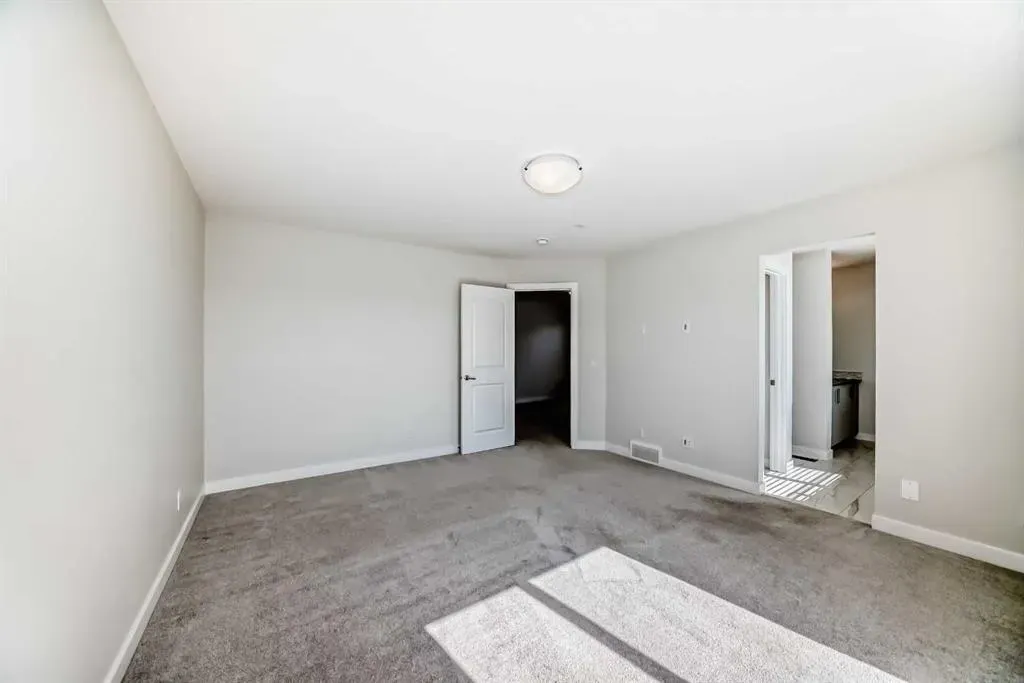 105 Creekside Way SW